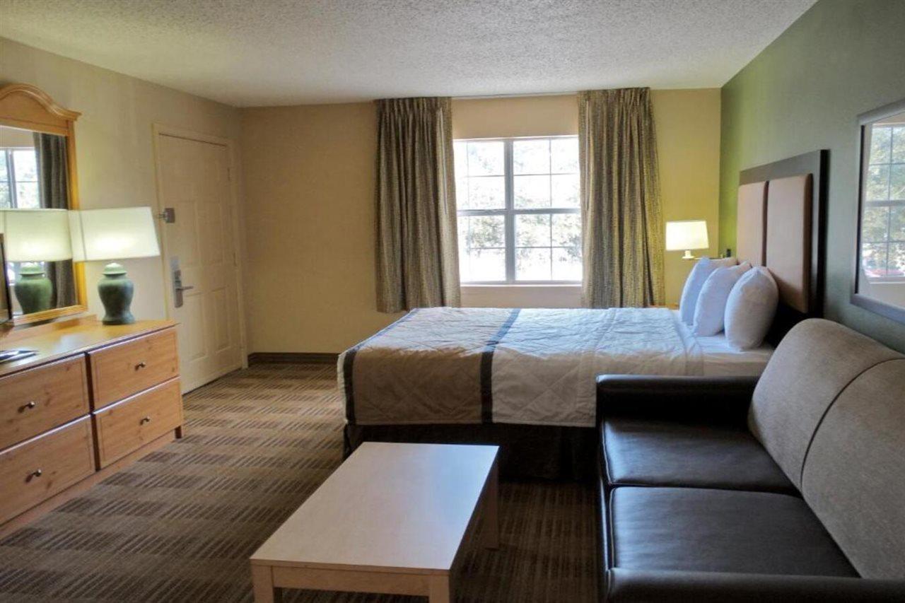 Extended Stay America Select Suites - Raleigh - Research Triangle Park - Hwy 55 Durham Buitenkant foto