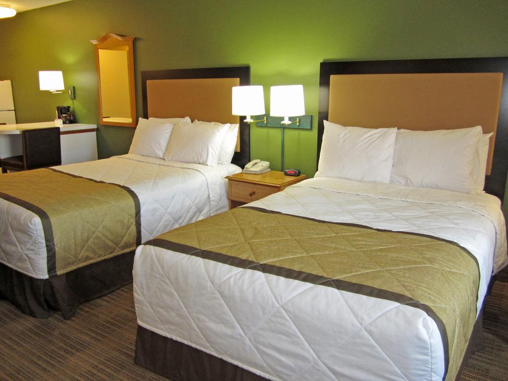 Extended Stay America Select Suites - Raleigh - Research Triangle Park - Hwy 55 Durham Buitenkant foto